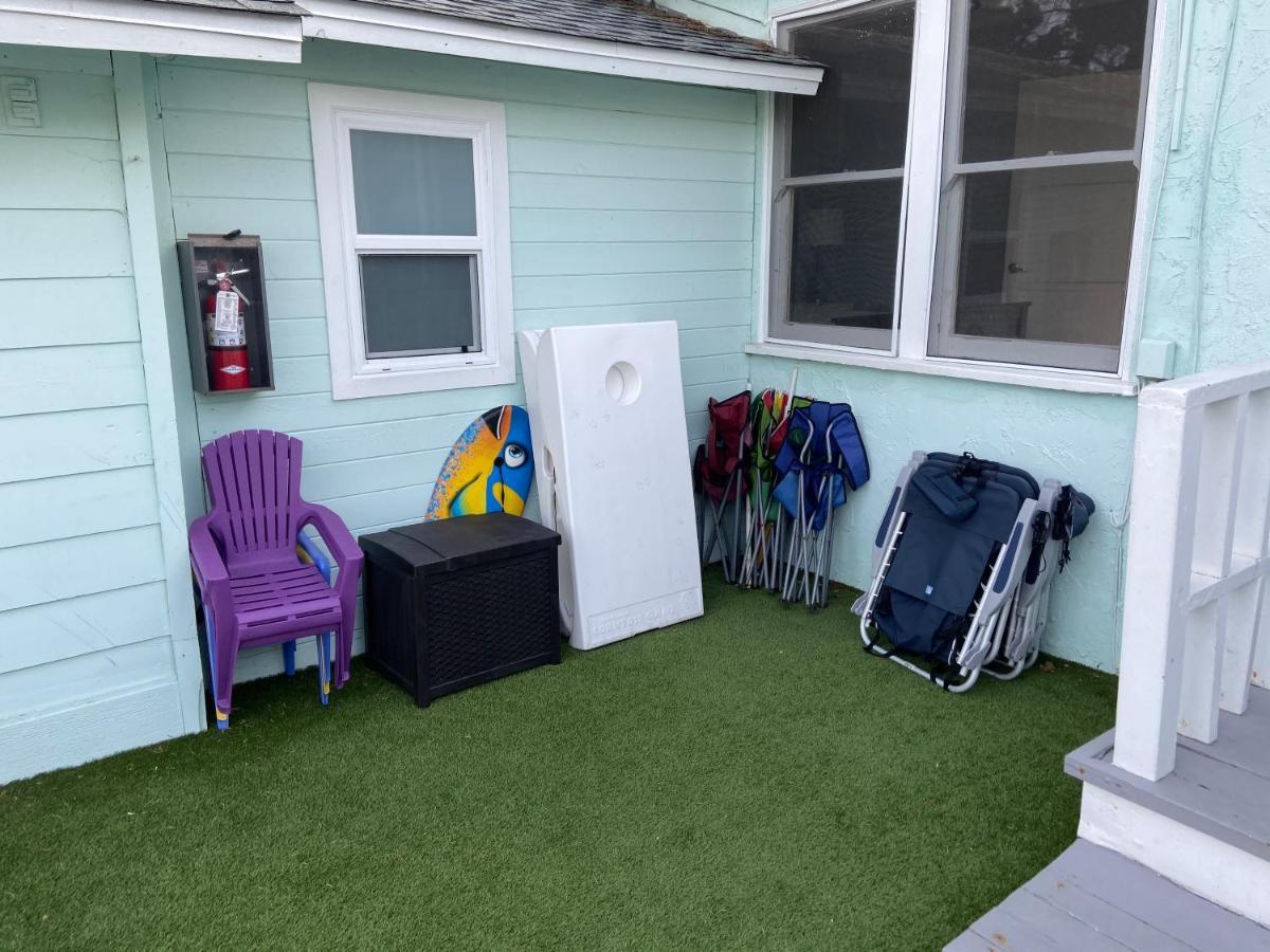 Pacific Bungalow In Oceanside With Backyard & Tiny House المظهر الخارجي الصورة